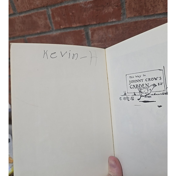 Vintage Johnny Crow's Garden Drawn by L. Leslie Brooke Paperback Children's Book - Picture 5 of 5